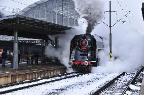 Steam locomotive Skoda 475.179 nickname Slechticna (Noblewoman), Prague main railway station