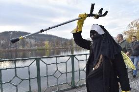 carnival procession on Smetana Embankment