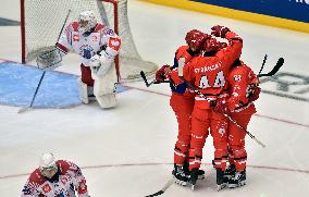 Trinec players celebrate goal