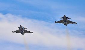 Ample Strike 2019, soldiers, Mil Mi-24/35 helicopter, Saab JAS 39 Gripen fighter aircraft