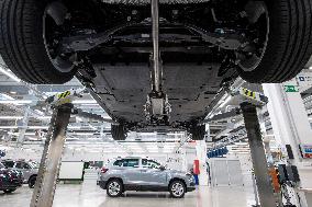 Plug-in hybrid Skoda Superb iV, Kvasiny plant, production