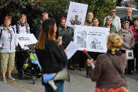 demonstration against extended production of VAFO factory for dog food (Brit brand)