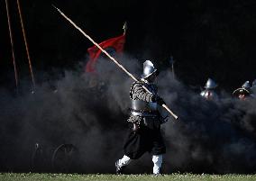 re-enactment of 1620 White Mountain Battle