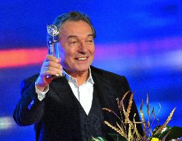 Karel Gott, singer of the year