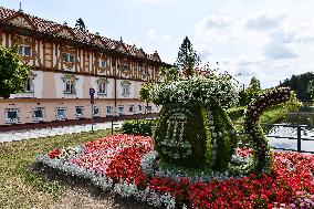 Hotel Jurkovicuv dum on Spa Square, ornamental plant in the shape of spa cup, Luhacovice Spa