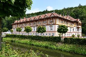 Hotel Jurkovicuv dum on Spa Square, Luhacovice