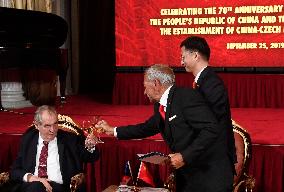 Milos Zeman, Jaroslav Kubera, Zhang Jianmin