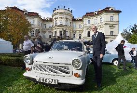 Christoph Israng, German Embassy Prague, Czech Republic, car Trabant, Festival Road to freedom