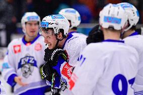 Hockey players of Zug