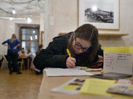 Amnesty International, Letter Writing Marathon