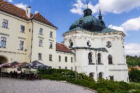 castle, Krtiny, church Panny Marie, Morava