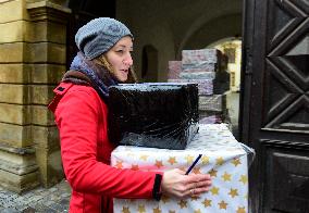 Christmas packages for children from Ukraine