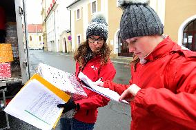 Christmas packages for children from Ukraine