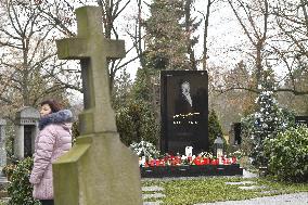 grave of late Czech pop star Karel Gott