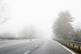 thick, heavy, dense fog, winter, European route E55