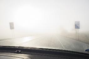 thick, heavy, dense fog, winter, European route E55