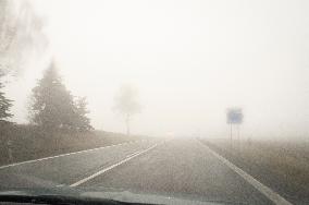 thick, heavy, dense fog, winter, European route E55