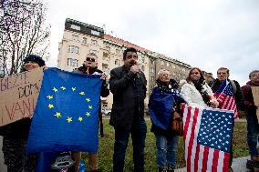 Supporters and opponents of Konev statue verbally clash in Prague, Pavel Novotny, EU, USA, flag