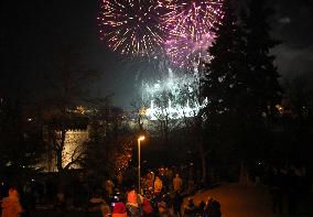 Thousands watch New Year firework staged by Prague group