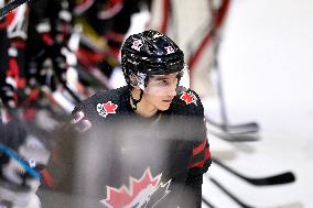 Dylan Cozens