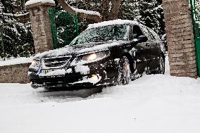 car, snow chains, tire, weather, winter, transportation, automobile