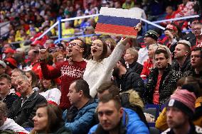 Russian fans