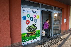 Pisek bus station, energy self-sufficient building