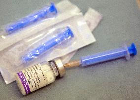 Tamiflu medication, syringe, injection