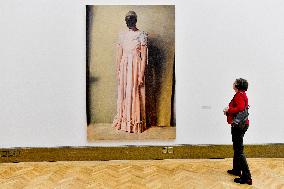 exhibition The Duck of Belgian painter Michael Borremans