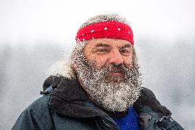 Sedivackuv long race, mushing, musher, dogs, dog team, race, husky