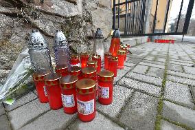 Fire in Vejprty killing eight people caused by fire manipulation, candles