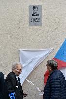 Tomas Lom, Jiri Kafka, commemorative plaque to Miroslav Mucha