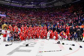 Sad hockey players of Hradec Kralove, ice-hockey Champions League