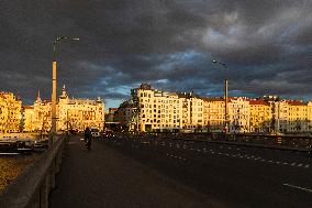 Dancing House (Ginger and Fred), bridge, Jiraskuv most, water, river Vltava, Prague, city, town, building