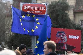 Boris Nemtsov Street, Square of Boris Nemtsov, Prague, flag EU