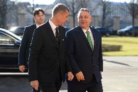 Andrej Babis, Viktor Orban