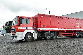 convoy with humanitarian aid to Greece, humanitarian help from Czech Republic