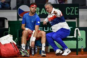 Jiri Vesely, Jaroslav Navratil