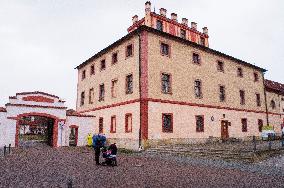 Hostivice Chateau, town hall