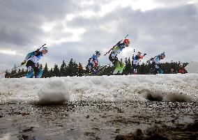 men's mass start 15 km race in Nove Mesto na Morave, men, weather, artificial snow