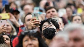 Prague, tourists, tourism, coronavirus