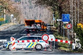 Czech police patrol watch at the closed border crossing Petrovice-Luckendorf