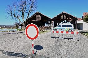 Closed border crossing Hnanice u Znojma, Czech Republic, Mitterretzbach