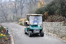 Pilsen zoo is closed for public