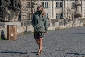 Charles Bridge, face mask, pedestrian, veil, medical mask, scarf, shorts