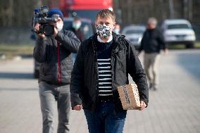 Tomas Petricek, Czechia sending protective suits to Spain, Italy each