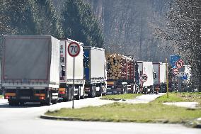 Border control Stary Hrozenkov-Drietoma, Slovakia, Czech Republic, truck, wood