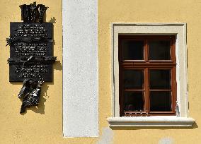 commemorative plaque was installed in commemoration of the Action K