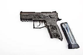 CZ 75 P-07 DUTY, Compact, duty, defence pistol,  polymer frame, cal. 9 mm Browning; 9 mm Luger; 9x21; .40 S&W; 9 mm FX&CQT; Securi Blank, Ceska zbrojovka, CZUB, weapons, firearms, factory, manufacturer, rifles, military, removed magazine