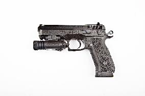 CZ 75 SP-01 SHADOW, Standard, duty, defence pistol,cal. 9 mm Luger; 9x21; 9x19, tactical light, Ceska zbrojovka, CZUB, weapons, firearms, factory, manufacturer, rifles, military